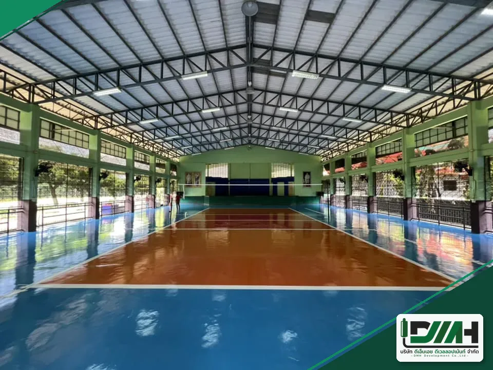 สนามกีฬาในร่มพื้น Epoxy สีน้ำเงินตัดส้ม