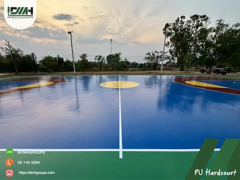 สนามกีฬากลางแจ้งพื้น PU สีน้ำเงินตัดเขียว
